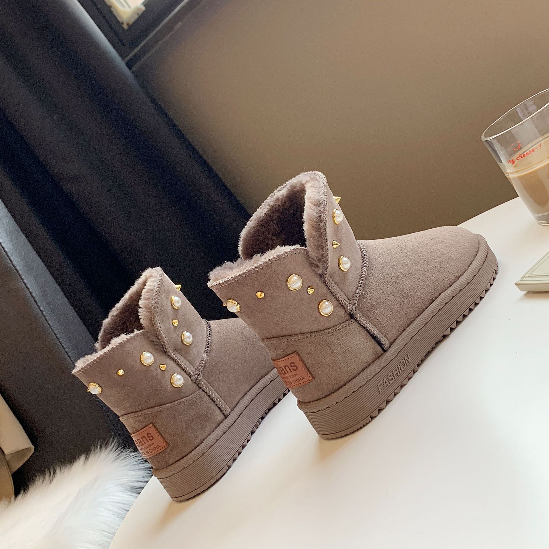 2021new Winter Korean Style Fashion round Toe Solidcolor Mid-Calf Length Haoyang Snow Boots Flat Warm Women's Fashionable Boots