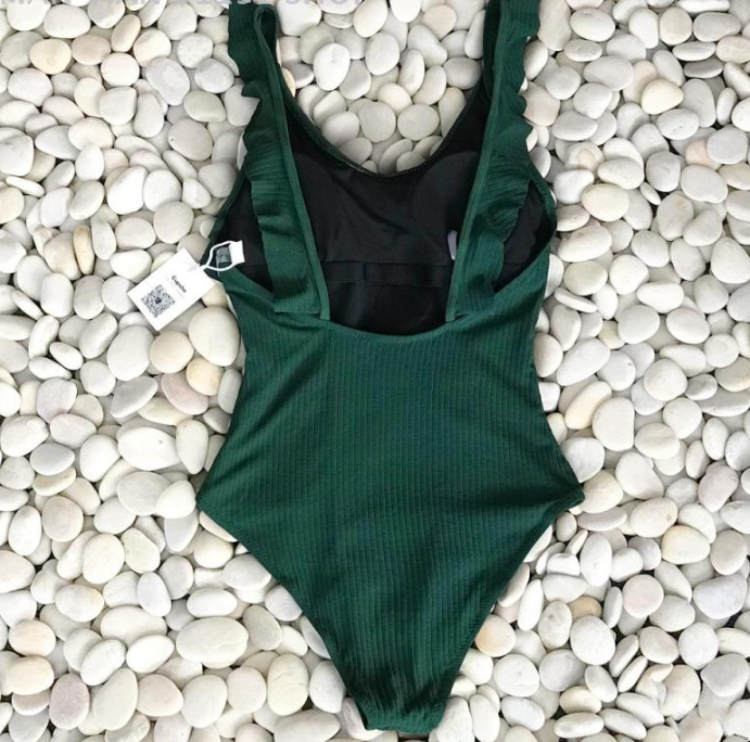 Swimsuit Foreign Trade New European and American Swimwear Solid Color One-Piece Swimsuit Flying Edge One-Piece Bikini Swimsuit Foreign Trade New European and American Swimwear Solid Color One-Piece Swimsuit Flying Edge One-Piece Bikini