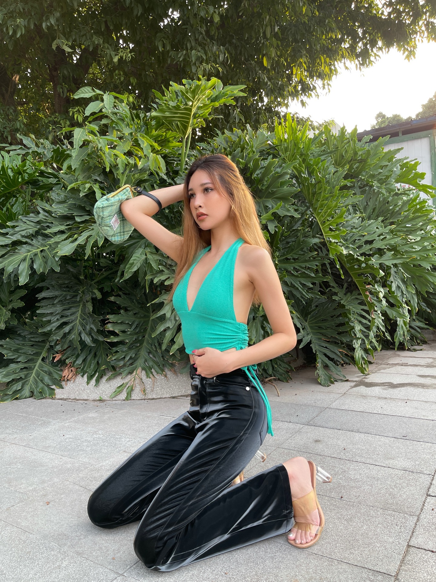 2022 Spring New Niche Design Liquid Future Light Sense Leather Pants Women's European and American High Waist Straight Casual Trousers