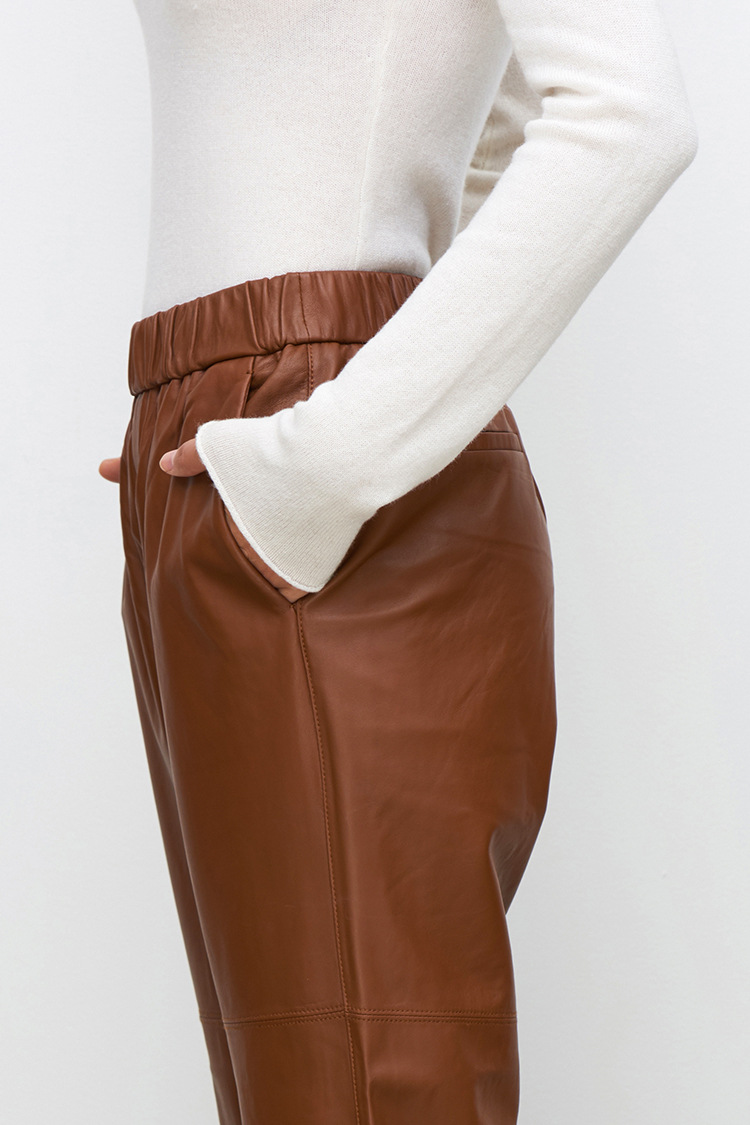 2017 European and American Autumn New Haining Genuine Leather Pants Women's Mid-Waisted Figure Flattering Sheepskin Harem Pants Cropped Pants 2017 European and American Autumn New Haining Genuine Leather Pants Women's Mid-Waisted Figure Flattering Sheepskin Harem Pants Cropped Pants
