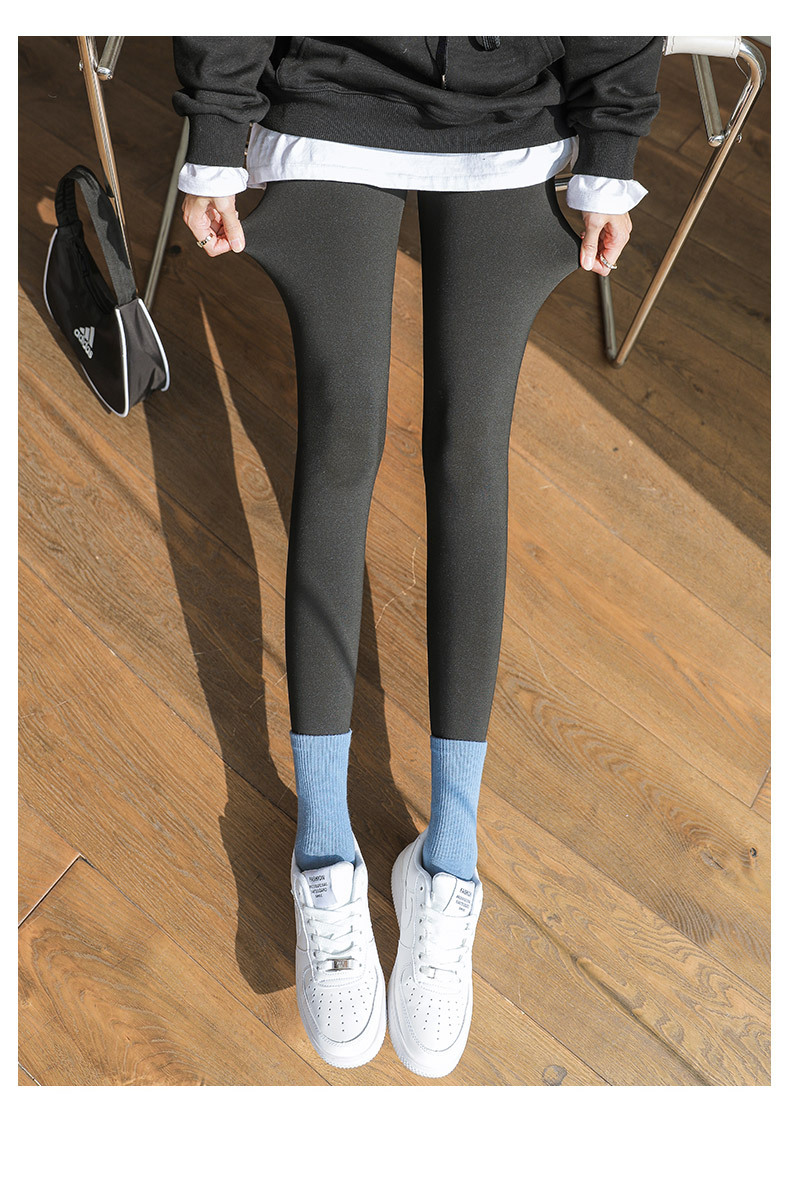 202 New Velvet Padded Leggings Women's Outer Wear Autumn and Winter Shark Leather Pants Thickened Cropped Barbie Skinny Yoga Pants