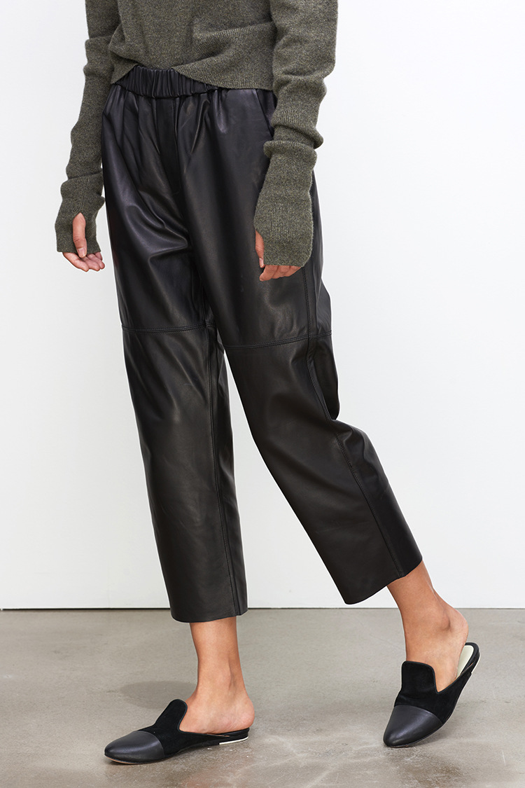 2017 European and American Autumn New Haining Genuine Leather Pants Women's Mid-Waisted Figure Flattering Sheepskin Harem Pants Cropped Pants