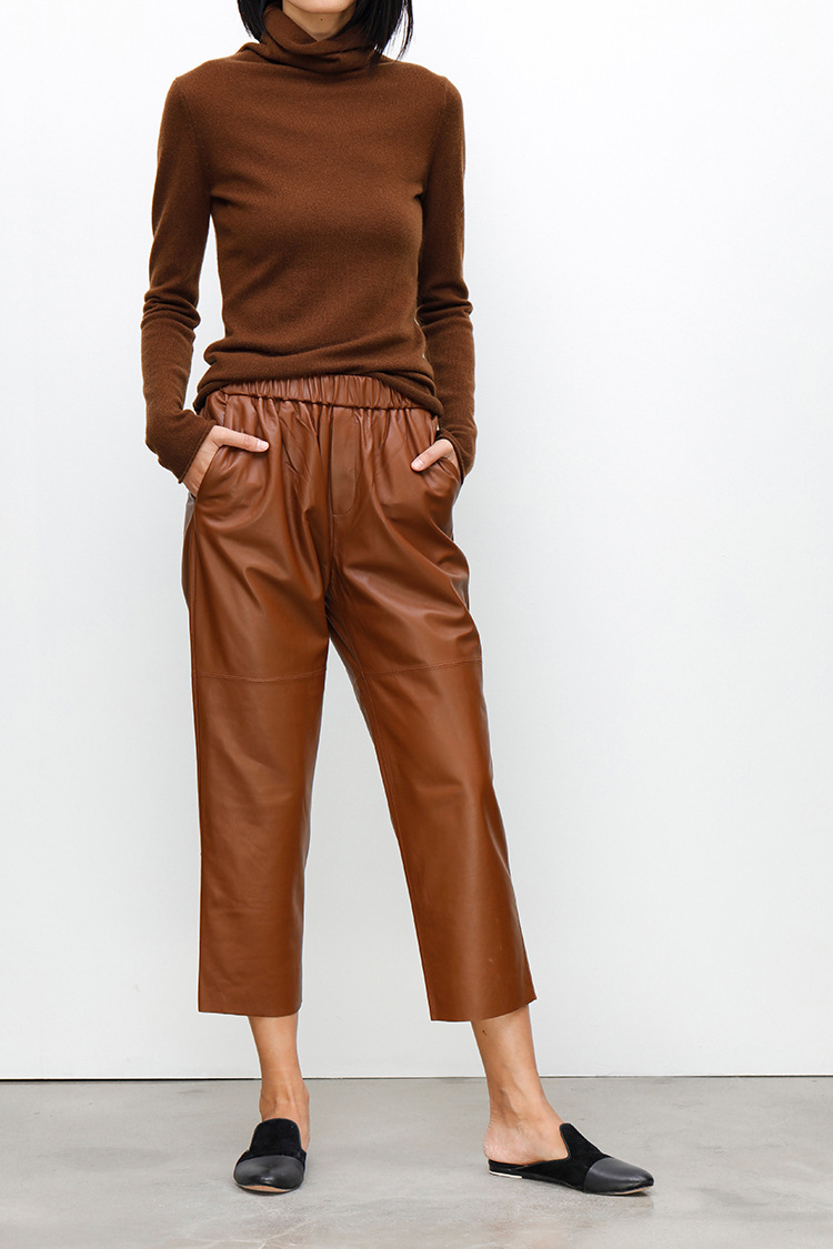 2017 European and American Autumn New Haining Genuine Leather Pants Women's Mid-Waisted Figure Flattering Sheepskin Harem Pants Cropped Pants