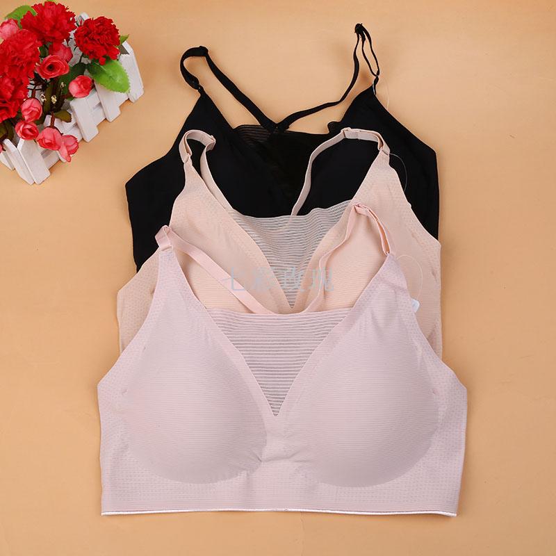 Move the anti-light underwear to wipe the chest and adjust the shape of the girls&#039; bra with no trace and no ring