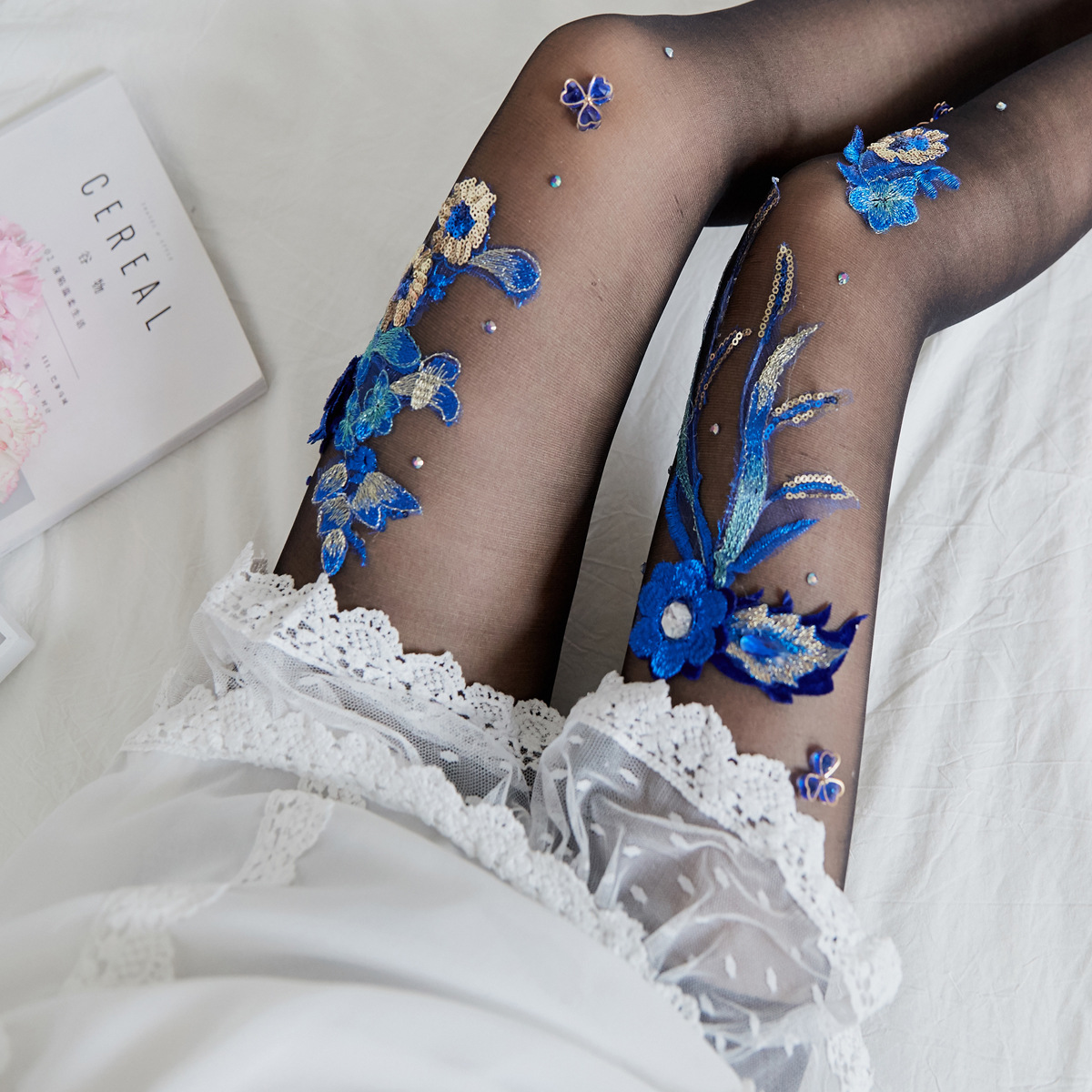 Hand-Embroidered Flowers Style Cherry Blue Enchantress Pattern Anti-Snagging Mask Socks Stockings Pantyhose for Women