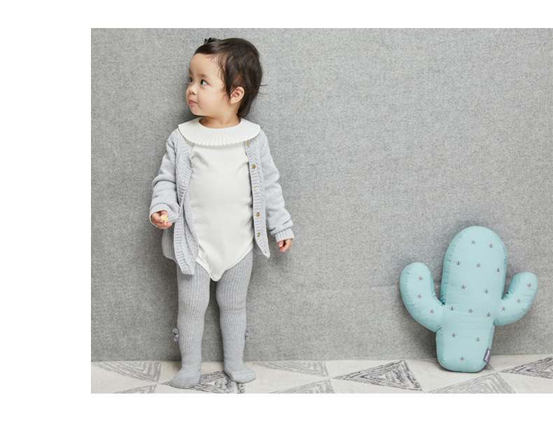 Korean version of dish cotton double-needle vertical strip leggings for children children children socks flower button pantyhose