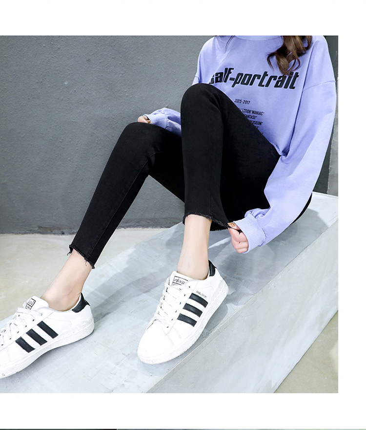 women in Spring 2020 new high waist nine minute Trousers Korean version show thin chic tight small feet with fur border women in Spring 2020 new high waist nine minute Trousers Korean version show thin chic tight small feet with fur border