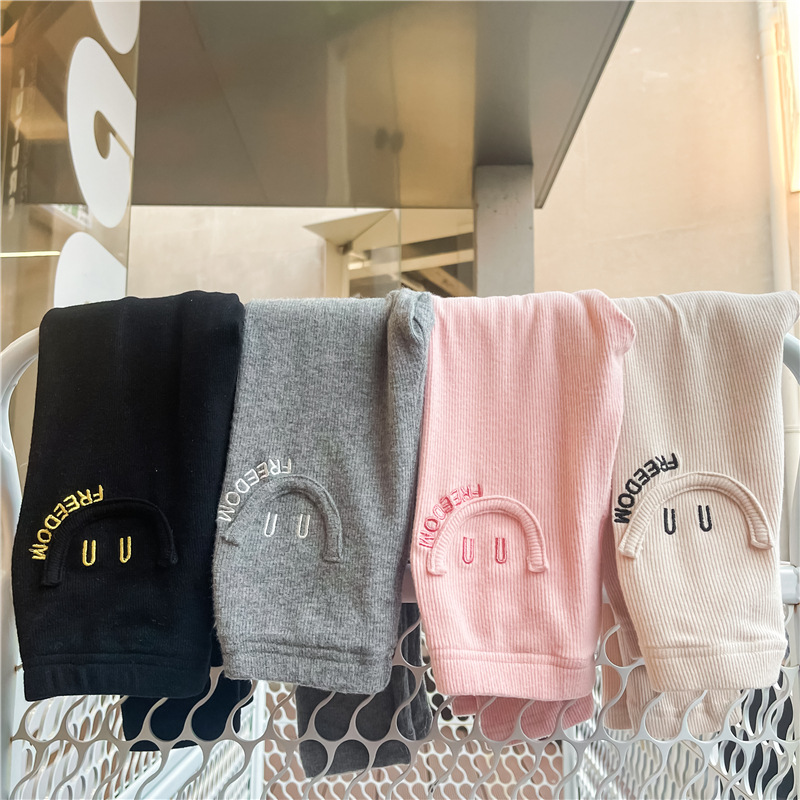 2021 Autumn Girls' High Elasticity Embroidered Smiley Sunken Stripe Slim Fit Leggings Baby Girls' Soft Glutinous Tight Trousers 2021 Autumn Girls' High Elasticity Embroidered Smiley Sunken Stripe Slim Fit Leggings Baby Girls' Soft Glutinous Tight Trousers