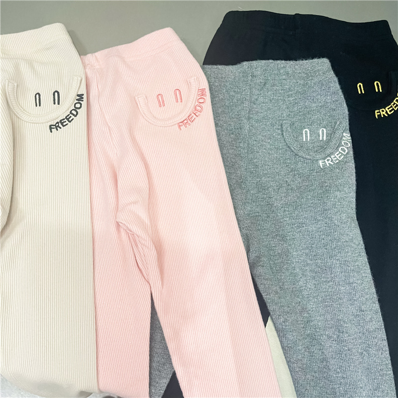 2021 Autumn Girls' High Elasticity Embroidered Smiley Sunken Stripe Slim Fit Leggings Baby Girls' Soft Glutinous Tight Trousers 2021 Autumn Girls' High Elasticity Embroidered Smiley Sunken Stripe Slim Fit Leggings Baby Girls' Soft Glutinous Tight Trousers