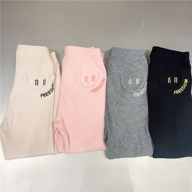 2021 Autumn Girls' High Elasticity Embroidered Smiley Sunken Stripe Slim Fit Leggings Baby Girls' Soft Glutinous Tight Trousers 2021 Autumn Girls' High Elasticity Embroidered Smiley Sunken Stripe Slim Fit Leggings Baby Girls' Soft Glutinous Tight Trousers