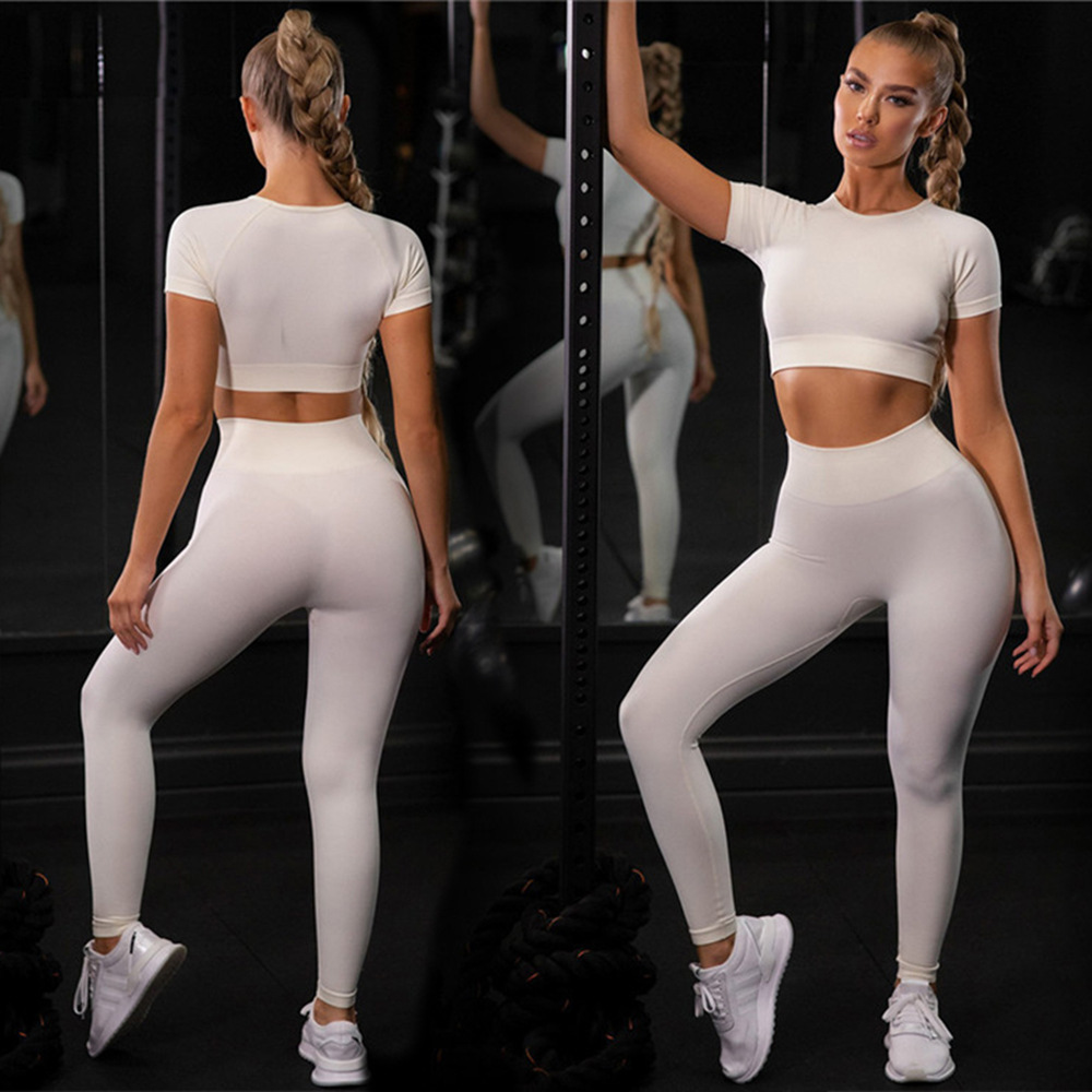 Cross-Border Hot Seamless Tight Fitness Suit Women's Plain Sports Short-Sleeved Trousers Two-Piece Yoga Clothes Wholesale Cross-Border Hot Seamless Tight Fitness Suit Women's Plain Sports Short-Sleeved Trousers Two-Piece Yoga Clothes Wholesale