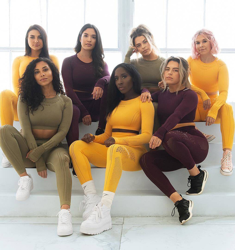 Spot European and American Yoga Exercise Suit Hollow Breathable Tight Clothes Women's Running Workout Long Sleeve Trousers Two-Piece Set Spot European and American Yoga Exercise Suit Hollow Breathable Tight Clothes Women's Running Workout Long Sleeve Trousers Two-Piece Set