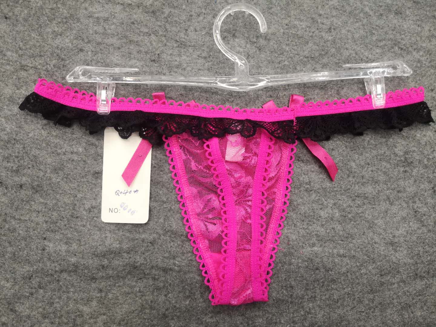 Ultra-Thin Ultra-Sexy Underwear Perspective Girl&#039;s Temptation Hot Low Waist Sexy T-Back Q040#