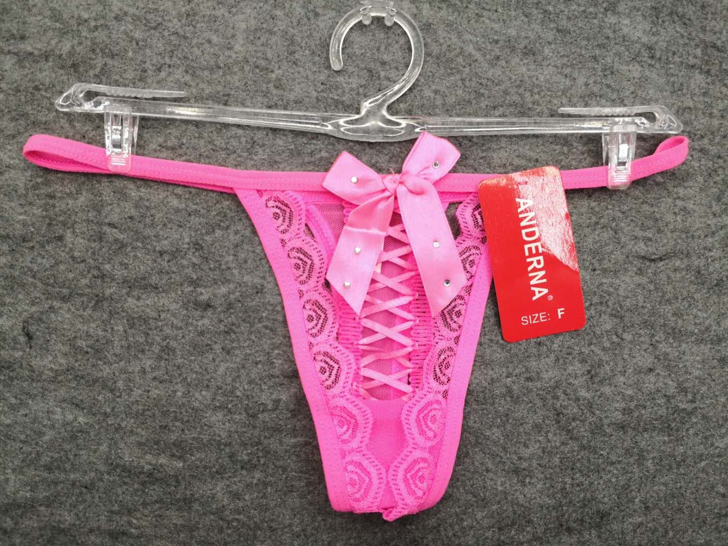Ultra-Thin Ultra-Sexy Underwear Perspective Girl&#039;s Temptation Hot Low Waist Sexy T-Back T74#