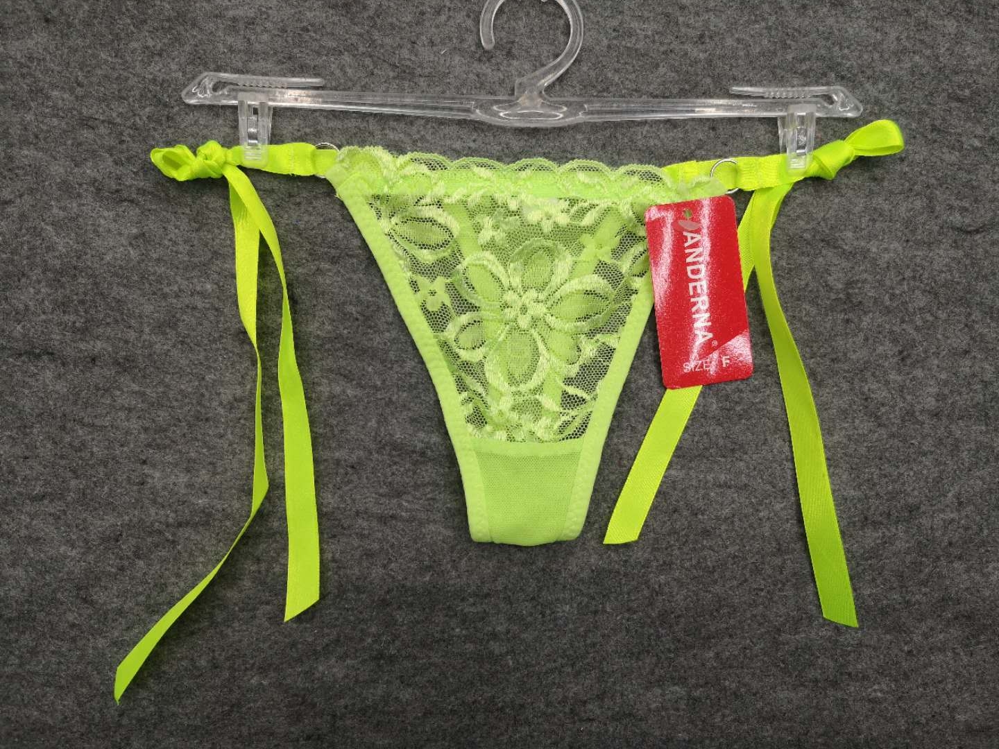 Ultra-Thin Ultra-Sexy Underwear Perspective Girl&#039;s Temptation Hot Low Waist Sexy T-Back Q003#