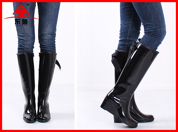 High fashion lady boots tube Korean ribbon waterproof zipper shoes slip boots High fashion lady boots tube Korean ribbon waterproof zipper shoes slip boots