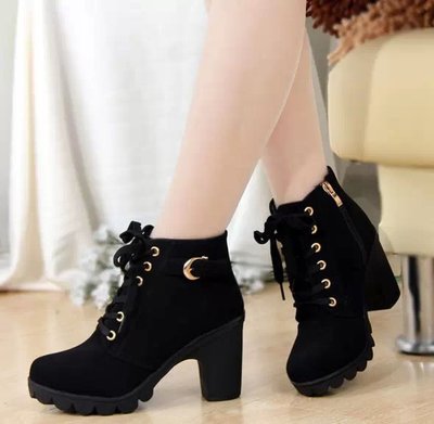 New High Heel Foreign Trade Women&#039;s Boots Cross Strap Short Boots Chunky Heel Martin Boots Leather Boots in Stock Whole
