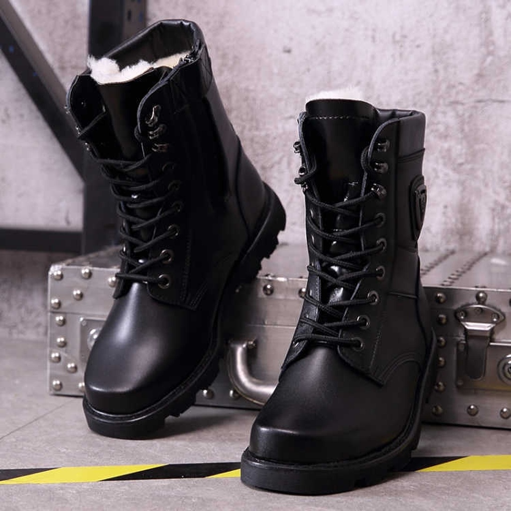 Genuine Military Boots Men's Special Forces Combat Boots Autumn and Winter Wool Leather Boots High-Top Military Shoes Ugg Dr. Martens Boots Security Guard Shoes Genuine Military Boots Men's Special Forces Combat Boots Autumn and Winter Wool Leather Boots High-Top Military Shoes Ugg Dr. Martens Boots Security Guard Shoes