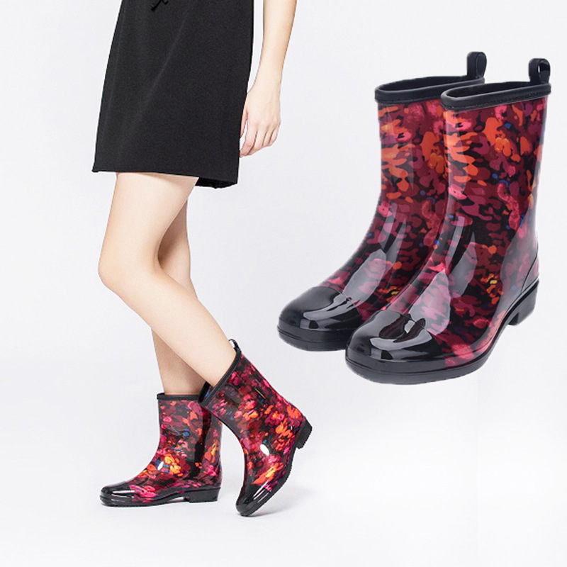 European and American Rain Shoes One-Piece Mid-Calf Rubber Boots Pattern Rain Boots Women&#039;s Rain Boots Outer Wear Cross-Border PVC
