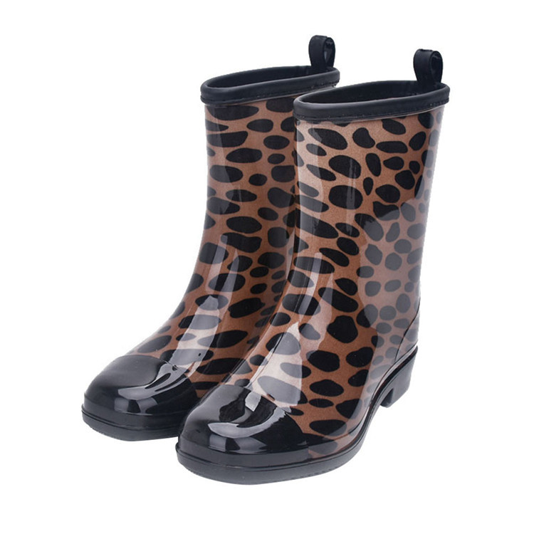 European and American Rain Shoes One-Piece Mid-Calf Rubber Boots Pattern Rain Boots Women's Rain Boots Outer Wear Cross-Border PVC