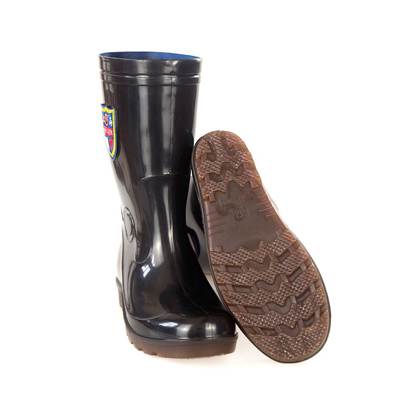 Package manufacturers supply men &#039;s rain boots in the middle cylinder water shoes double color beef tendon bottom site chemical plant aquaculture rain boots