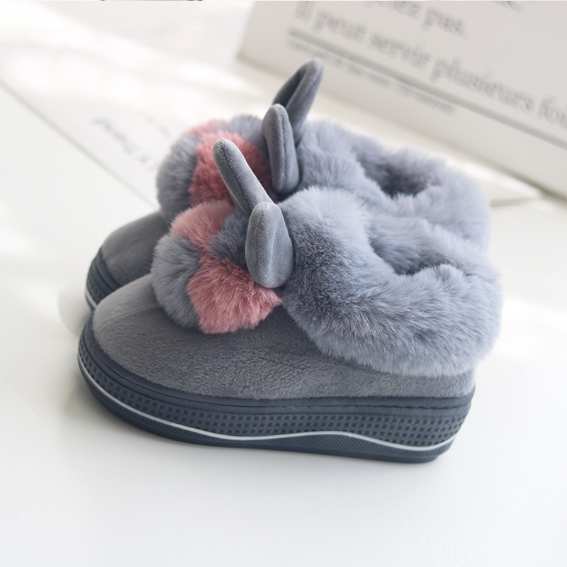 Winter 2020 cotton-padded shoes for girls with high heels and thick soles; indoor household anti-slip wool balls; household plush warm moon shoes Winter 2020 cotton-padded shoes for girls with high heels and thick soles; indoor household anti-slip wool balls; household plush warm moon shoes