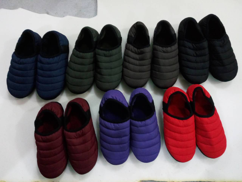 Autumn and Winter New Personalized Men's and Women's Fashion Slippers Indoor Cotton Slippers Couple's Rain down Cotton-Padded Shoes Foreign Trade Popular Style Autumn and Winter New Personalized Men's and Women's Fashion Slippers Indoor Cotton Slippers Couple's Rain down Cotton-Padded Shoes Foreign Trade Popular Style