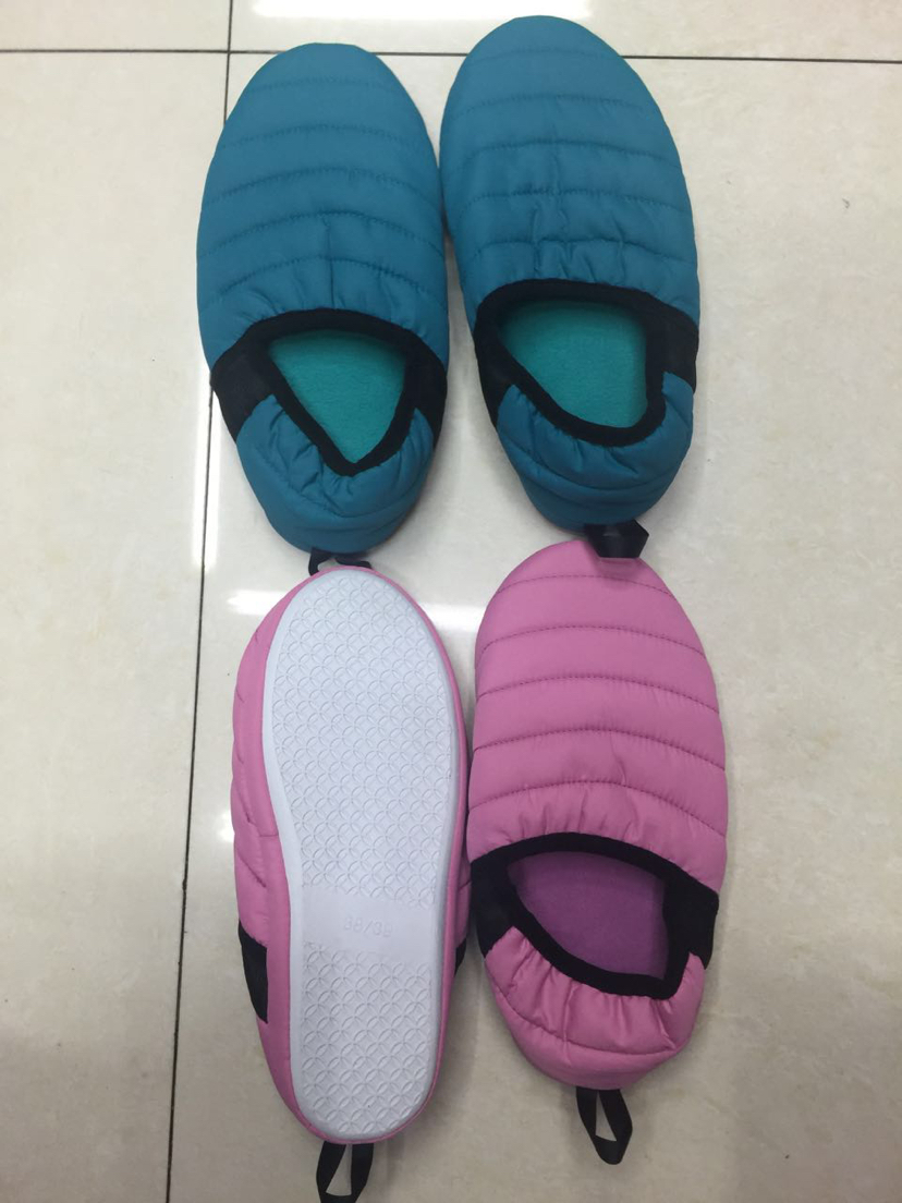 Autumn and Winter New Personalized Men's and Women's Fashion Slippers Indoor Cotton Slippers Couple's Rain down Cotton-Padded Shoes Foreign Trade Popular Style Autumn and Winter New Personalized Men's and Women's Fashion Slippers Indoor Cotton Slippers Couple's Rain down Cotton-Padded Shoes Foreign Trade Popular Style