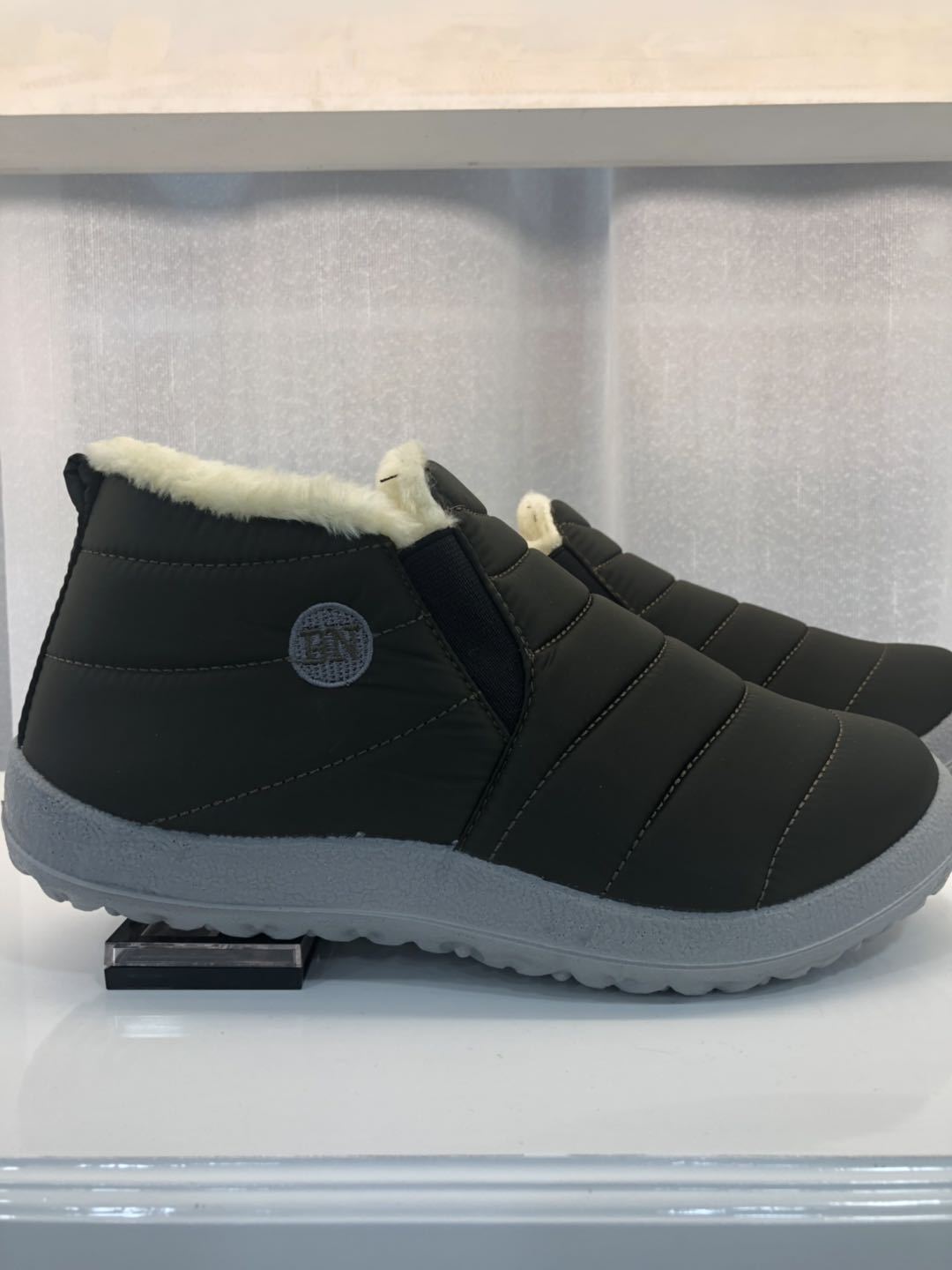 Cross-Border Foreign Trade Snow Boots Women's Winter Warm with Velvet Short Boots Cotton-Padded Shoes Thickened Flat New Women's Shoes Waterproof Non-Slip