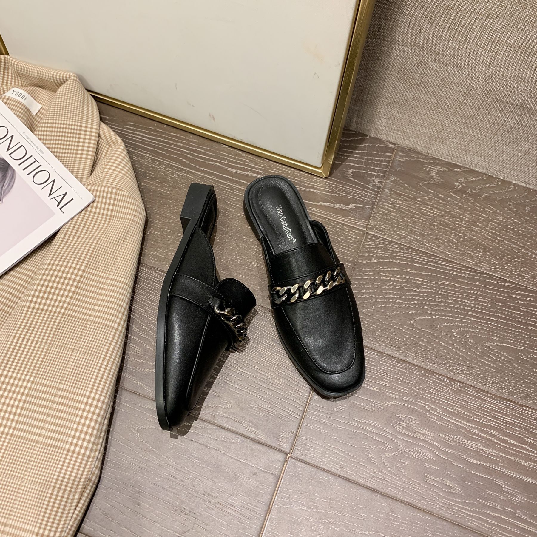 2022 Spring and Autumn New European and American Stylish Low Heel Semi Slipper Women's Shoes Internet Celebrity Chain Flat Slippers Foreign Trade 41