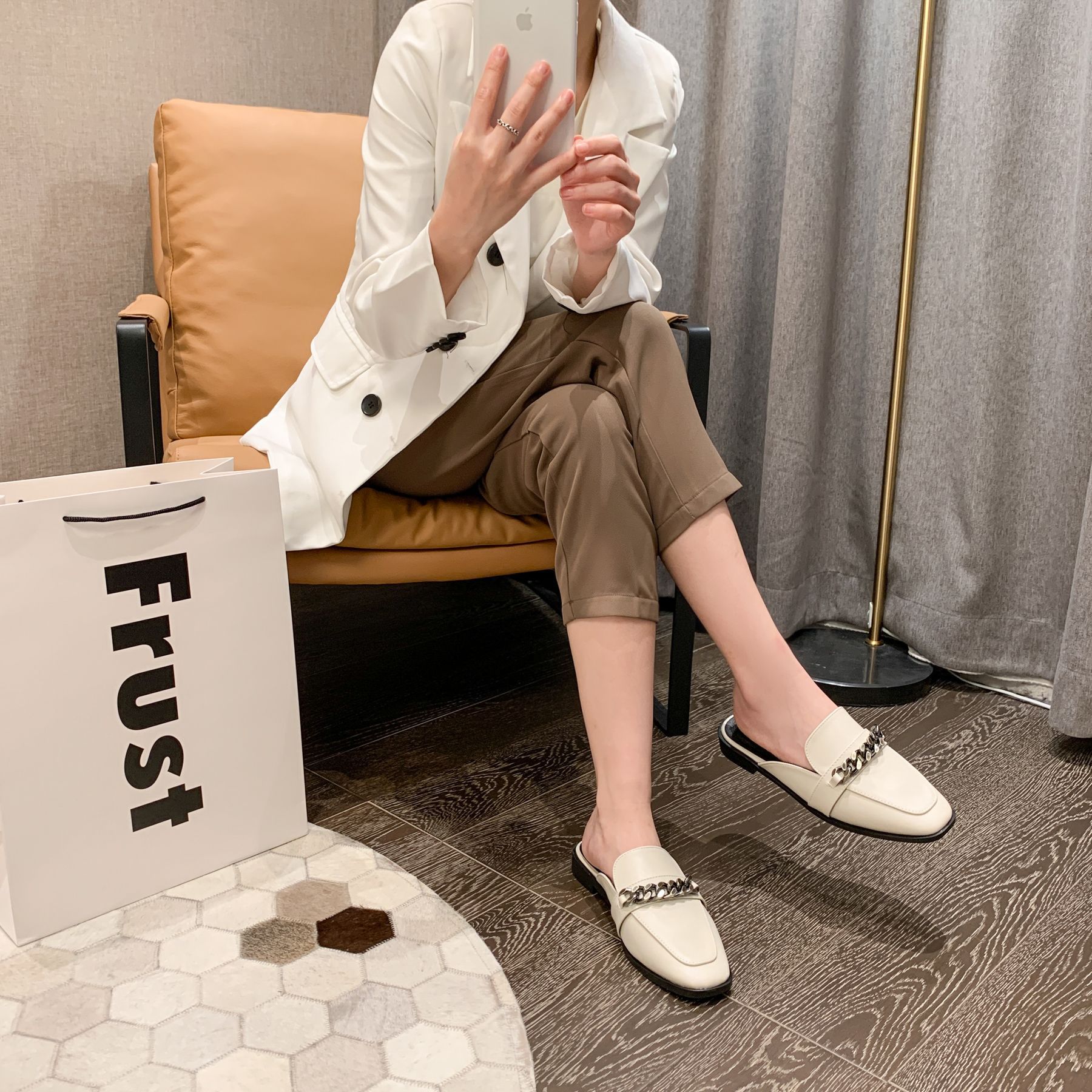2022 Spring and Autumn New European and American Stylish Low Heel Semi Slipper Women's Shoes Internet Celebrity Chain Flat Slippers Foreign Trade 41