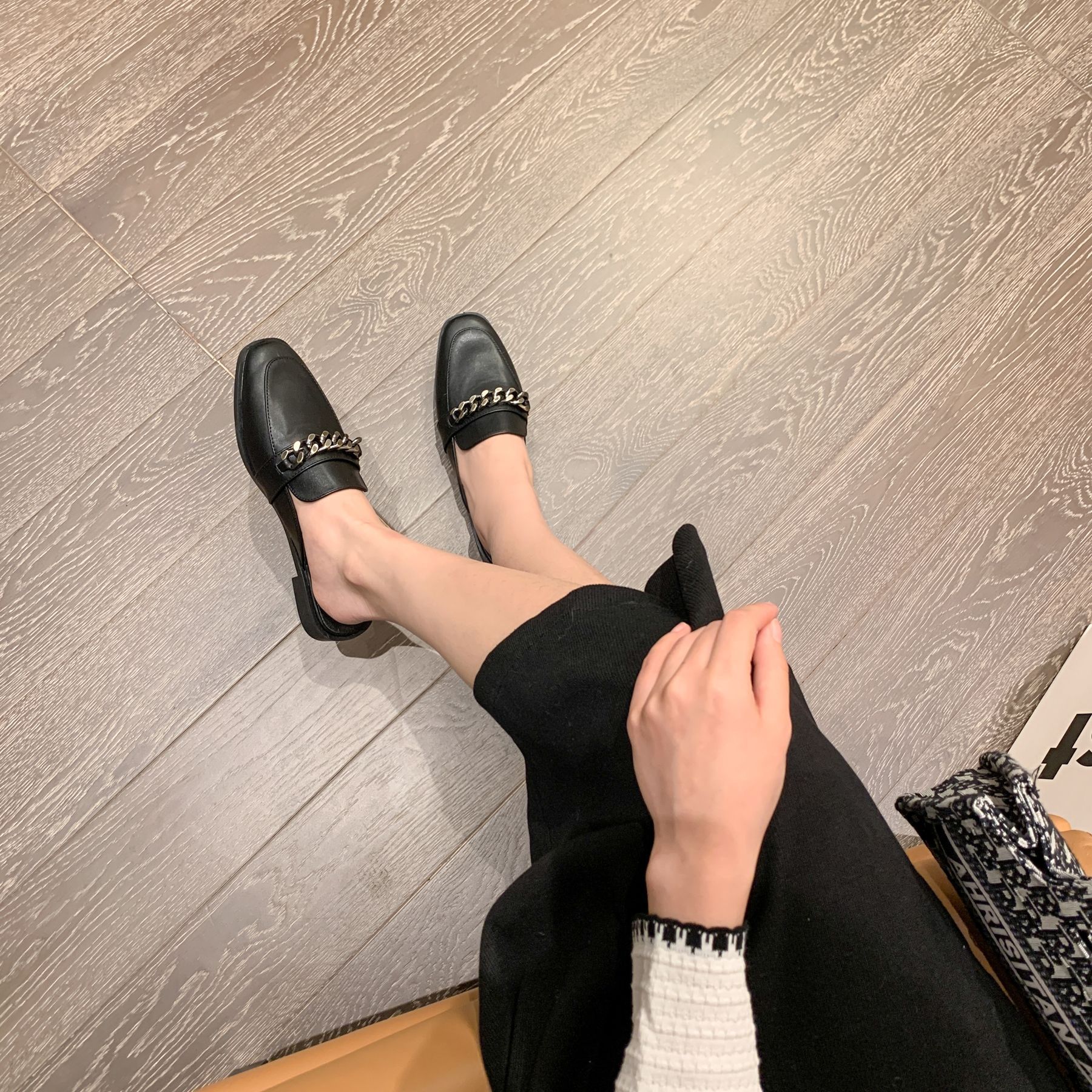 2022 Spring and Autumn New European and American Stylish Low Heel Semi Slipper Women's Shoes Internet Celebrity Chain Flat Slippers Foreign Trade 41