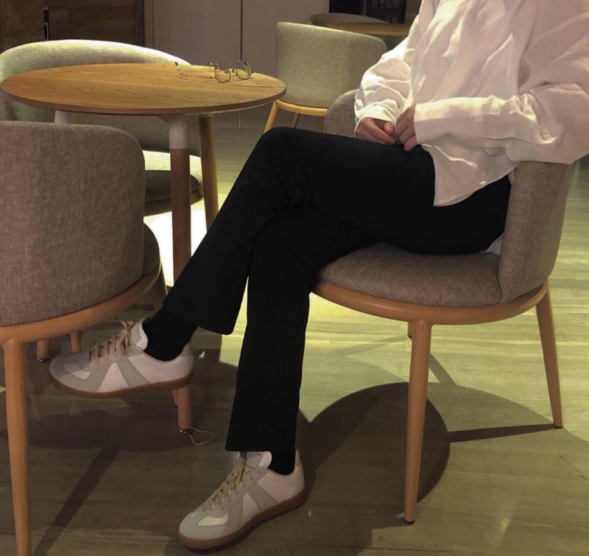 German Training Shoes 2021 Autumn Cowhide Hidden Heel White Shoes Women's Shoes Easy to Match Flat Sports Casual Shoes Neutral Couple