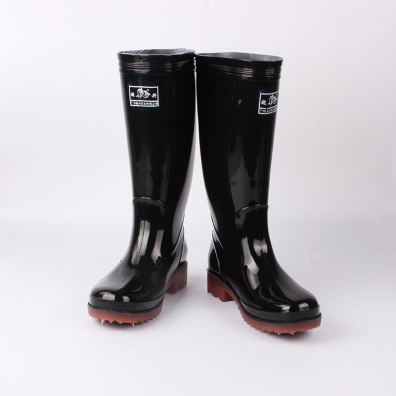 New style men&#039;s water shoes fashion high tube PVC flat flat jelly color men&#039;s rain shoes low heel rain shoes rain boots