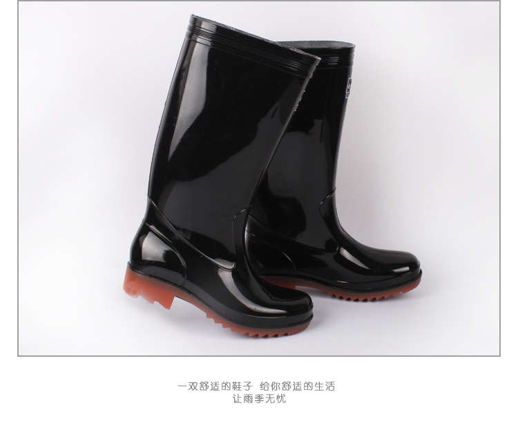 New style men's water shoes fashion high tube PVC flat flat jelly color men's rain shoes low heel rain shoes rain boots