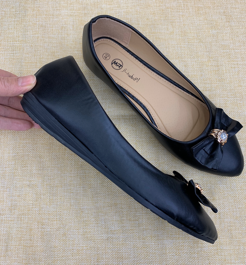 Foreign trade order, 37-42 women's shoes, stock, all black mother shoes, fashion shoes, low heel flat shoes