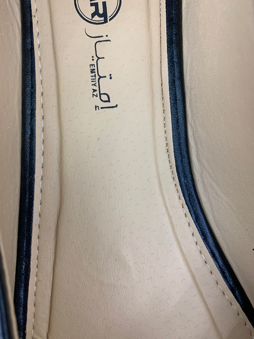 Foreign trade order, 37-42 women's shoes, stock, all black mother shoes, fashion shoes, low heel flat shoes