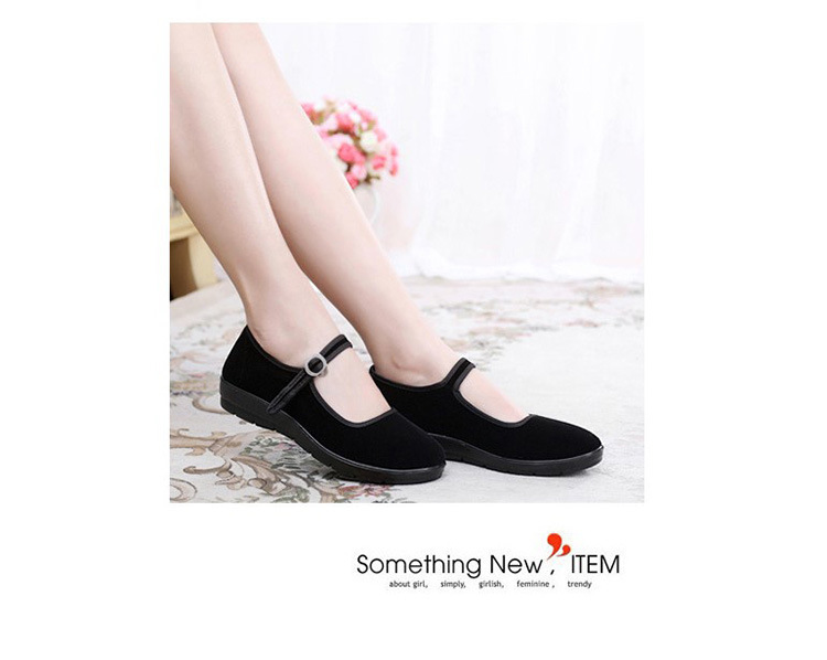Beijing Cloth Shoes Women's Work Shoes Soft Bottom Hotel Black Cloth Shoes Flat Heel Square Dancing Shoes Flat Mom Shoes