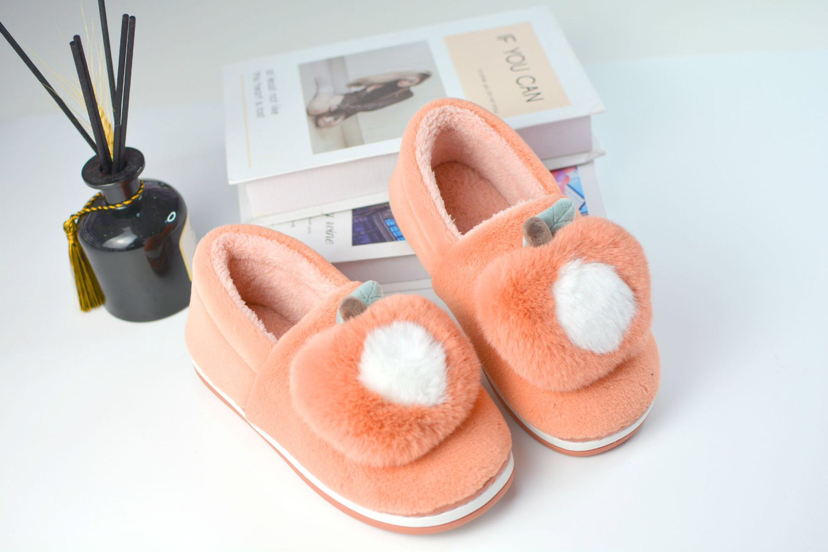 Winter Warm Cotton Shoes Super Soft Velvet Flat Heel TPR Fashion Apple Cute Slippers Cotton Slippers