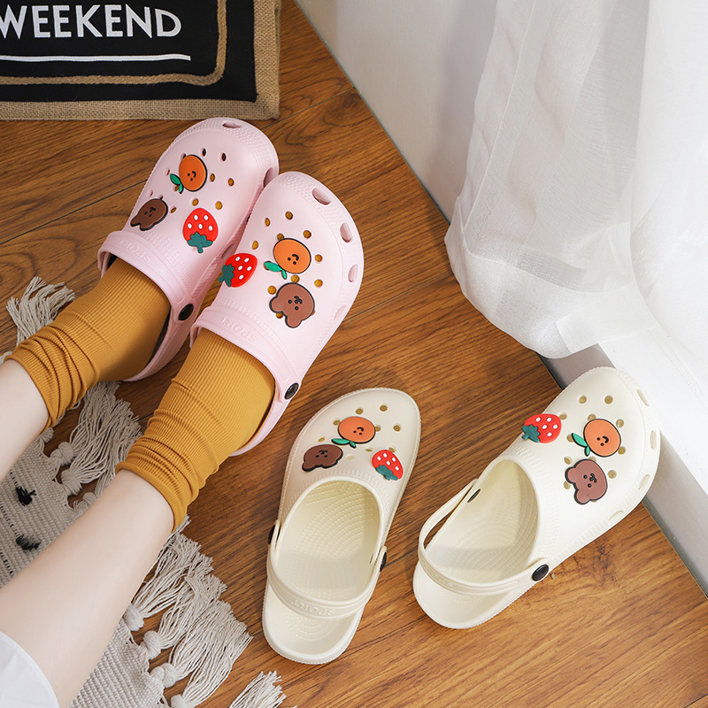 2022 New Summer Hollow out Shoes Women&#039;s Slippers Beach Shoes Flat Heel Hollow out Cartoon Breathable Closed Toe Women&#039;s Sandals