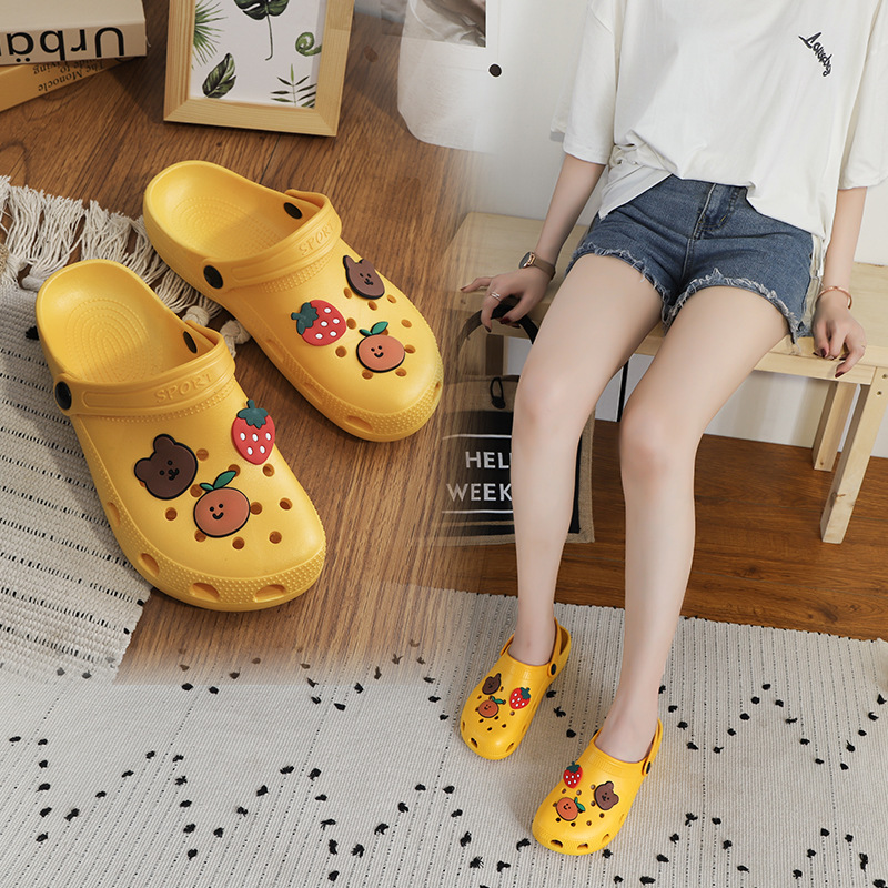 2022 New Summer Hollow out Shoes Women&#039;s Slippers Beach Shoes Flat Heel Hollow out Cartoon Breathable Closed Toe Women&#039;s Sandals