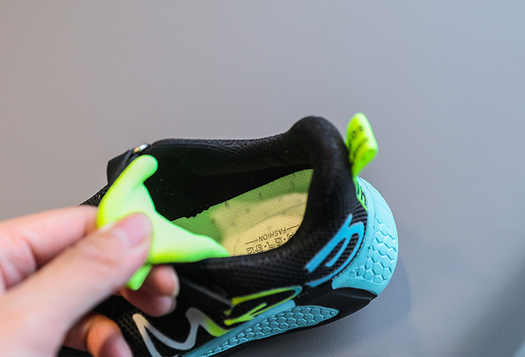 Autumn 2020 New Color Matching Trend Web Celebrity Running Shoes for Boys Korean Girls Pink Sports Shoes for Children