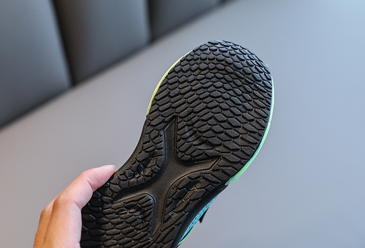 Autumn 2020 New Color Matching Trend Web Celebrity Running Shoes for Boys Korean Girls Pink Sports Shoes for Children