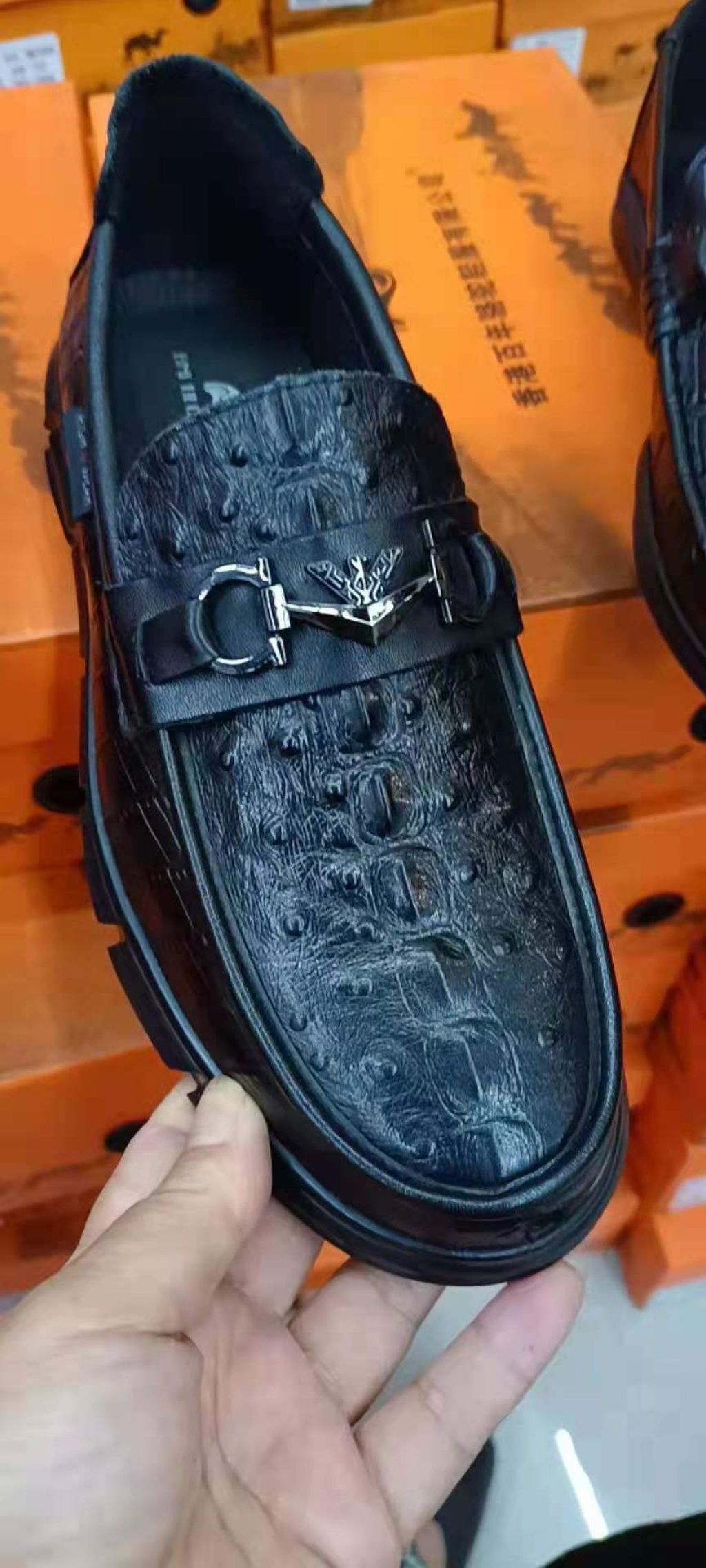 2021 Summer New First Layer Cowhide Crocodile Pattern Metal Decorative Men's Shoes Slip-on Wearable and Trendy European and American Comfortable Leather Shoes 2021 Summer New First Layer Cowhide Crocodile Pattern Metal Decorative Men's Shoes Slip-on Wearable and Trendy European and American Comfortable Leather Shoes