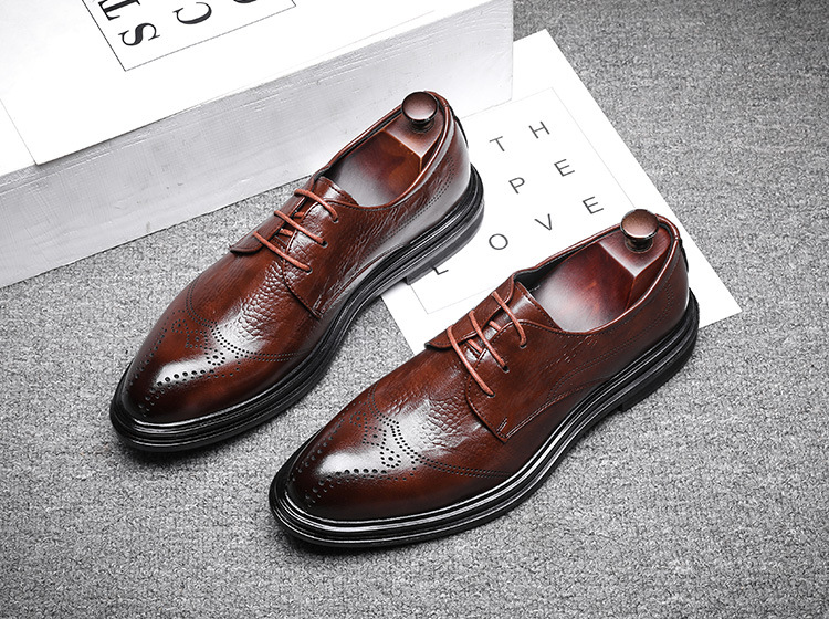 Men's Business Formal Pointed-Toe Lace Embossed Leather Shoes New Fashion Crocodile Pattern Brogue 7781