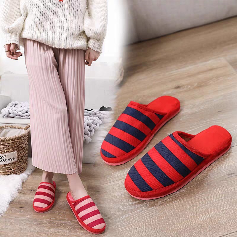Low-Cost Running Volume Winter Male and Female Home Warm Indoor Cotton Striped Non-Slip Soft Bottom Woolen Slipper Low-Cost Running Volume Winter Male and Female Home Warm Indoor Cotton Striped Non-Slip Soft Bottom Woolen Slipper