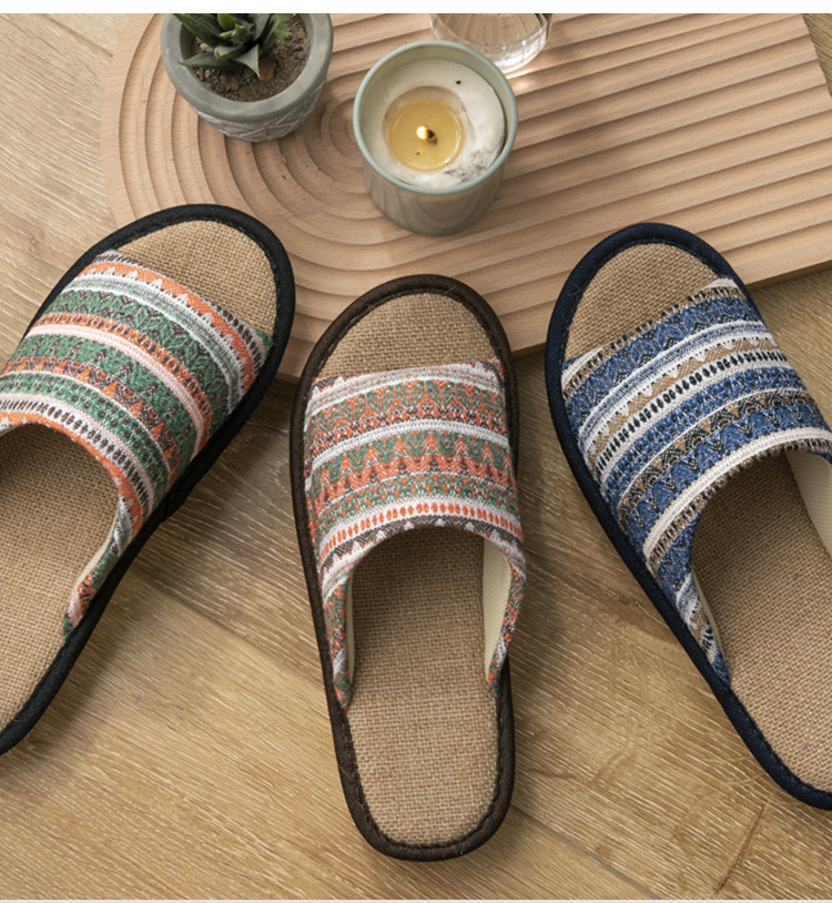 2021 New Style Drooping Home Slippers Women's Outdoor Indoor Bathroom Non-Slip Soft Soled Cotton Slipper Winter Home Men