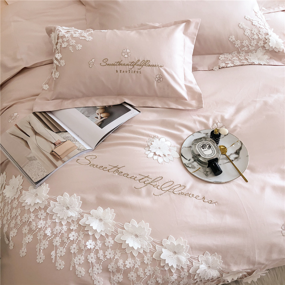 High-End Lace Flower Quilt Cover 100 Australian Cotton Silky Four-Piece Cotton Tribute Satin Skin-Friendly Naked Sleeping Sheets Bedding High-End Lace Flower Quilt Cover 100 Australian Cotton Silky Four-Piece Cotton Tribute Satin Skin-Friendly Naked Sleeping Sheets Bedding