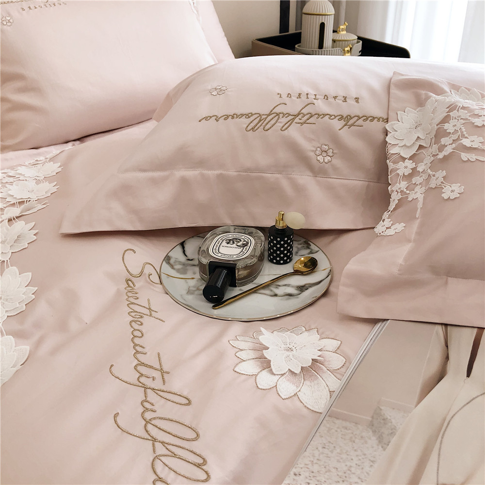 High-End Lace Flower Quilt Cover 100 Australian Cotton Silky Four-Piece Cotton Tribute Satin Skin-Friendly Naked Sleeping Sheets Bedding High-End Lace Flower Quilt Cover 100 Australian Cotton Silky Four-Piece Cotton Tribute Satin Skin-Friendly Naked Sleeping Sheets Bedding