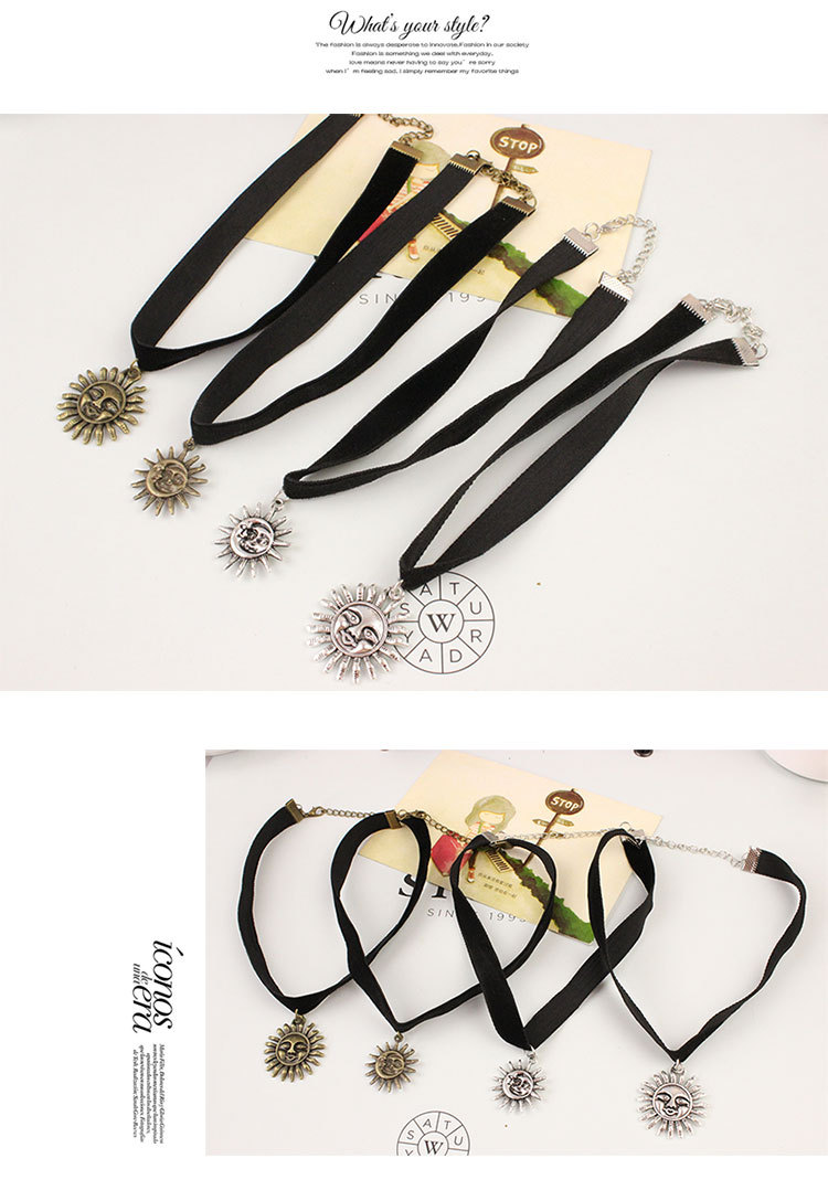 Harajuku Retro Velvet Band Necklace Loli Lace Flower Neckband Necklet Women's Short Clavicle Chain Necklace Wholesale Harajuku Retro Velvet Band Necklace Loli Lace Flower Neckband Necklet Women's Short Clavicle Chain Necklace Wholesale